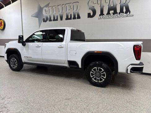 Used 2023 GMC Sierra 2500 AT4 w/ Gooseneck/5TH Wheel Package image 6