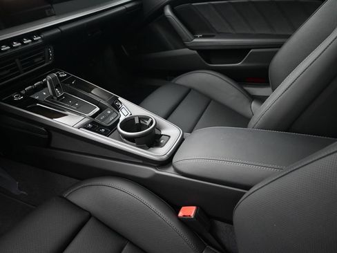 New 2026 Porsche 911 Carrera 4S image 21