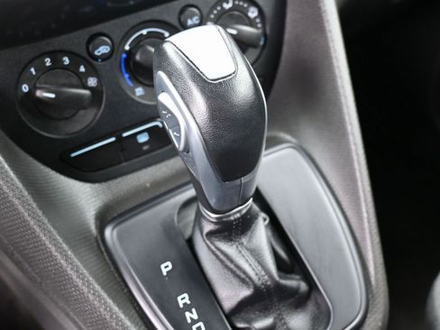 Used 2016 Ford Transit Connect XLT image 25