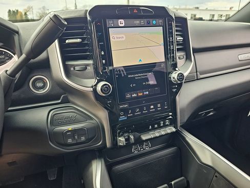 New 2026 RAM 2500 Big Horn AWD/4WD image 23