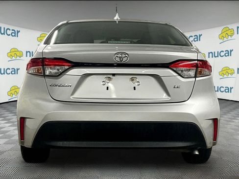 Used 2023 Toyota Corolla LE image 5