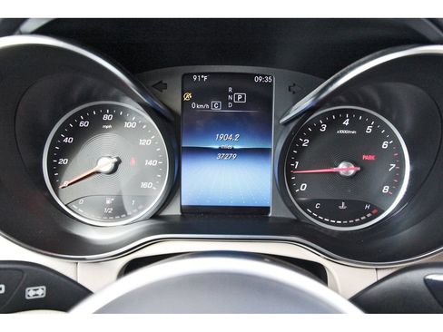 Used 2021 Mercedes-Benz GLC 300 image 16