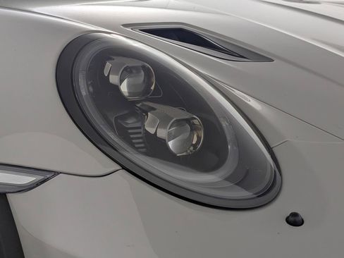 Certified 2019 Porsche 911 GT3 RS image 16