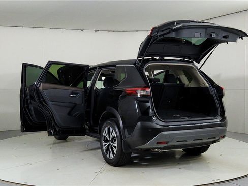 Certified 2023 Nissan Rogue SV image 11