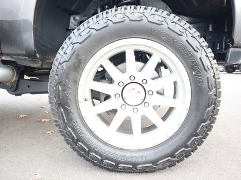 Used 2006 Ford F250 Lariat image 16