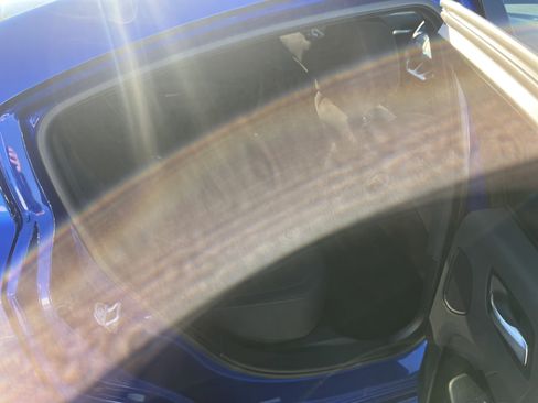 Used 2022 Dodge Charger R/T w/ Harman/Kardon Audio Group image 17