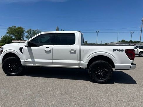 Used 2025 Ford F150 Platinum w/ FX4 Off-Road Package AWD/4WD image 23