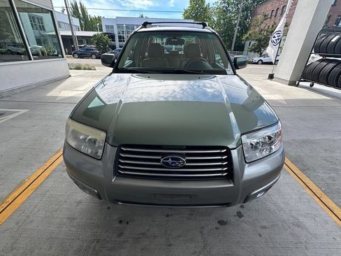 Used 2007 Subaru Forester 2.5X L.L. Bean AWD/4WD image 2