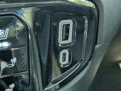 New 2026 GMC Sierra 1500 SLT w/ SLT Premium Plus Package image 24