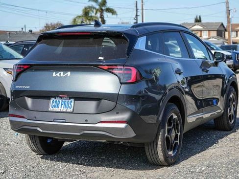Used 2026 Kia Sportage EX image 17