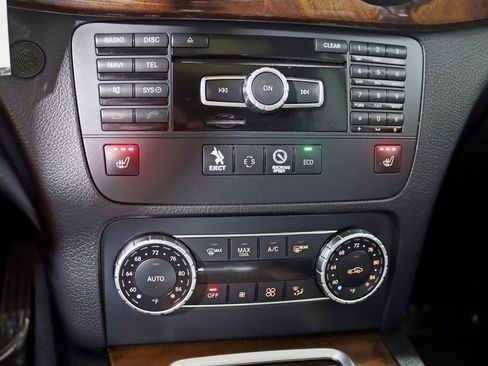 Used 2015 Mercedes-Benz GLK 350 4MATIC image 19