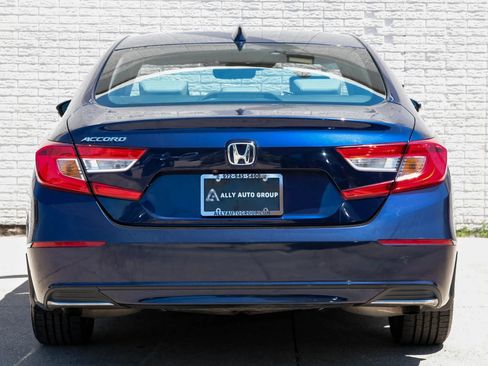 Used 2018 Honda Accord EX-L image 8