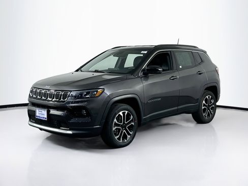 Used 2023 Jeep Compass Limited AWD/4WD image 1