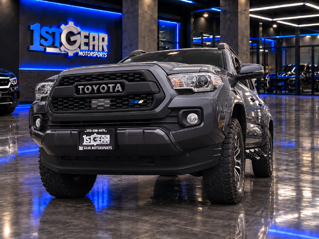 Used 2021 Toyota Tacoma TRD Sport AWD/4WD image 10