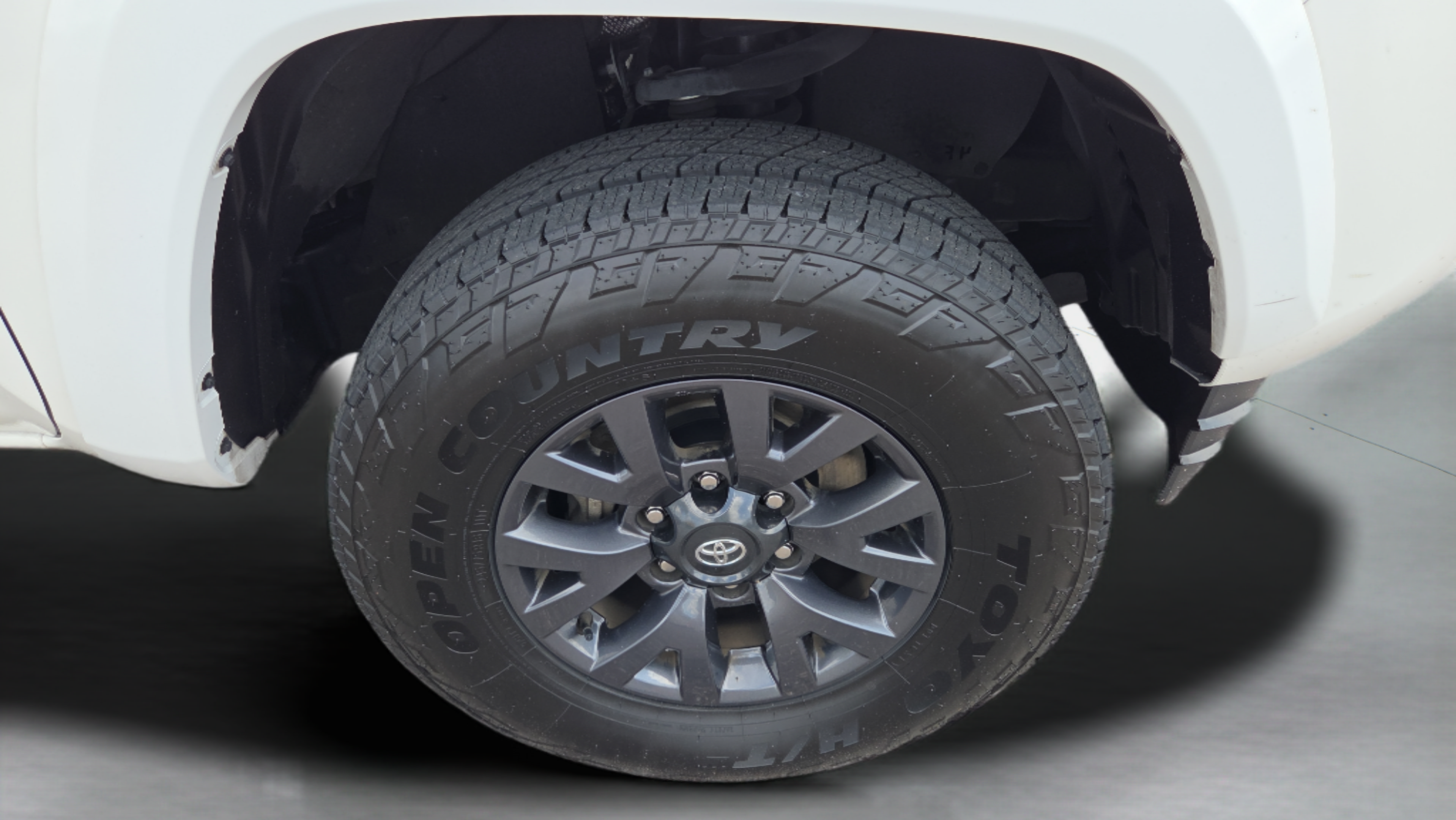 Certified 2023 Toyota Tacoma SR5 RWD image 31