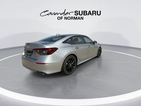 Used 2025 Honda Civic Sport image 9