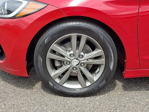 Used 2018 Hyundai Elantra SEL FWD image 8