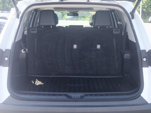 Used 2024 Toyota Grand Highlander AWD image 11