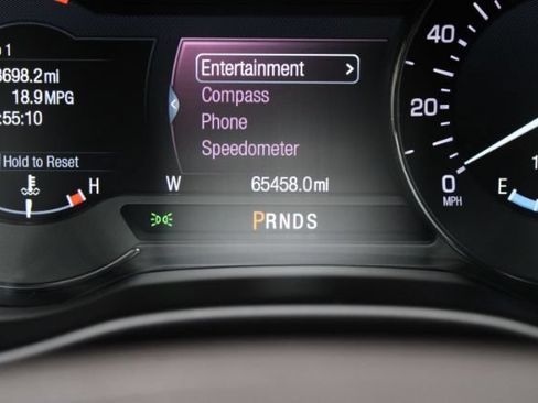 Used 2019 Lincoln MKC Premiere FWD image 16