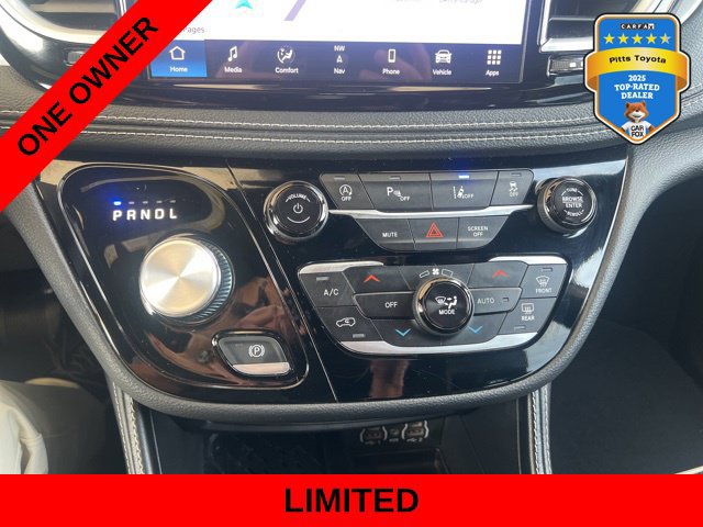 Used 2025 Chrysler Pacifica Limited FWD image 27