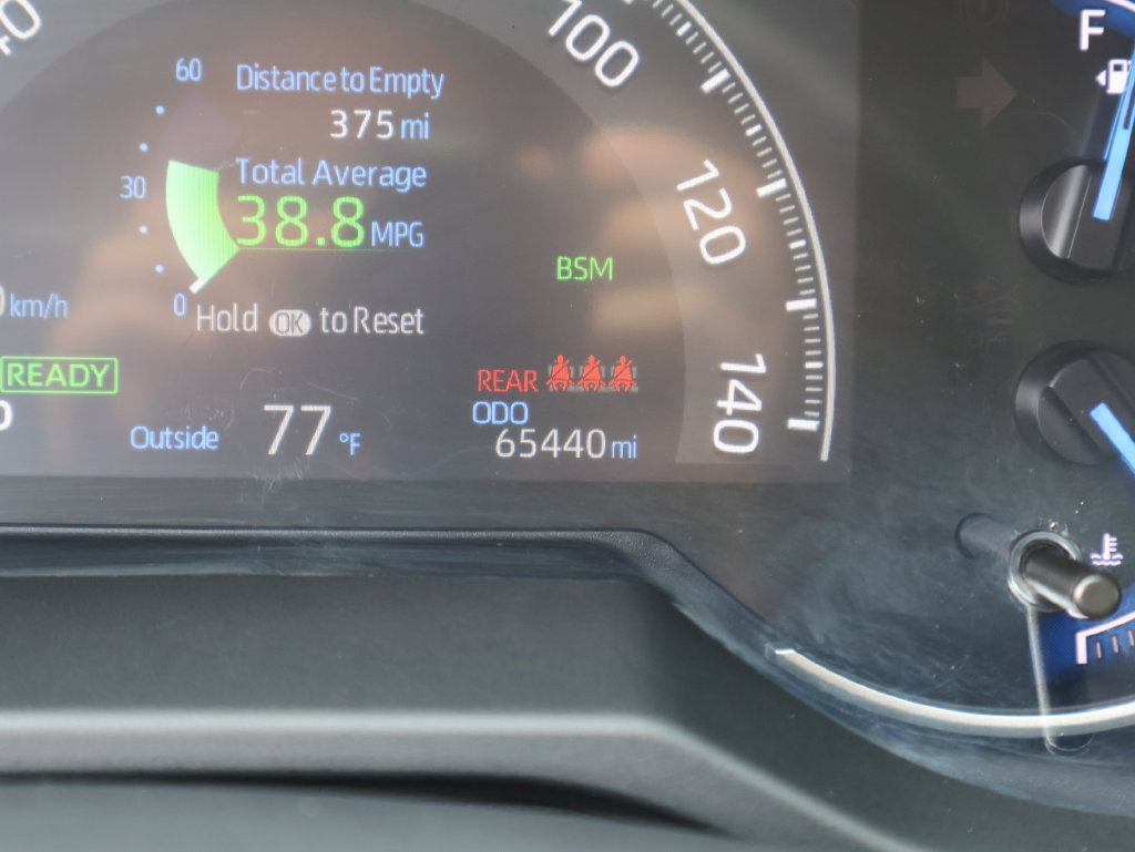 Used 2025 Toyota RAV4 XLE AWD/4WD image 28
