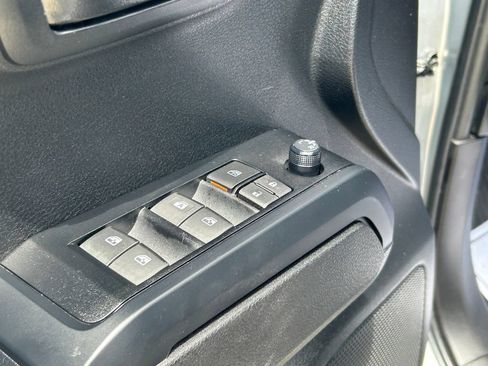Used 2023 Toyota Tacoma SR AWD/4WD image 22