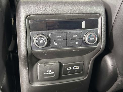 Used 2022 GMC Acadia Denali w/ Denali Ultimate Package image 21