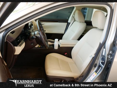 Used 2018 Lexus ES 350 w/ Navigation System Package FWD image 2