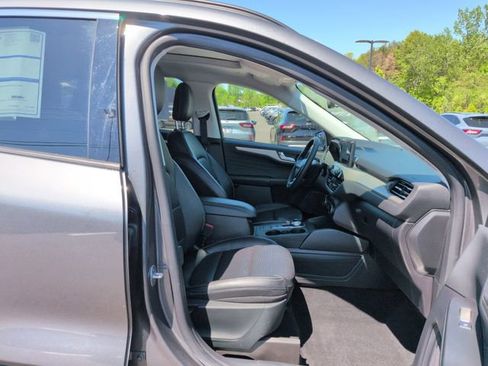 Certified 2022 Ford Escape SEL AWD/4WD image 26