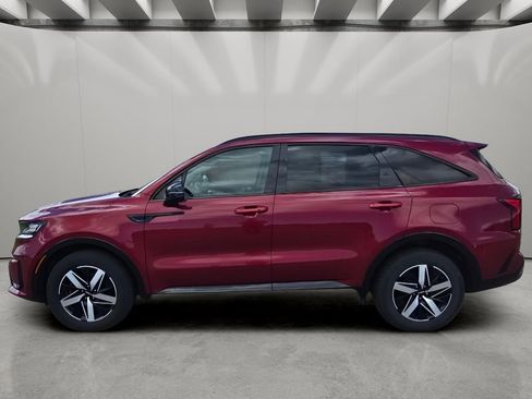 Used 2022 Kia Sorento EX FWD image 2