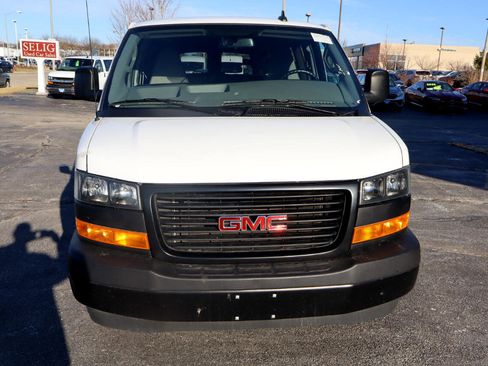 Used 2023 GMC Savana 3500 LS image 2
