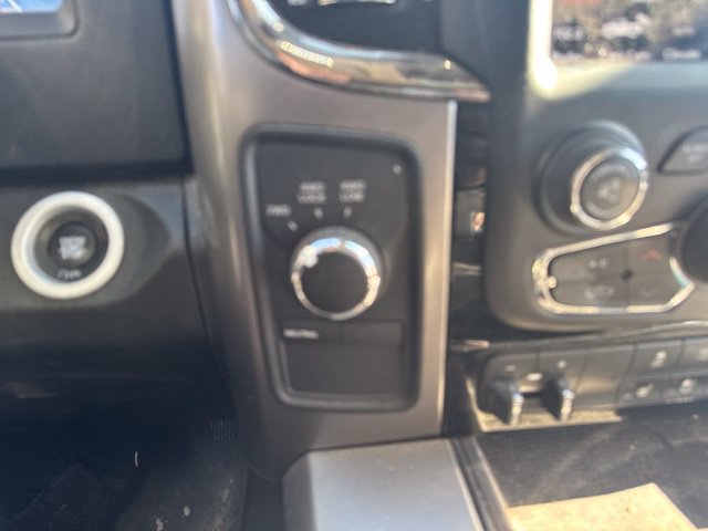 Used 2018 RAM 2500 Laramie w/ Sport Appearance Group AWD/4WD image 17