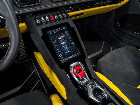 Used 2023 Lamborghini Huracan Tecnica RWD image 23