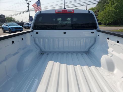 New 2025 Chevrolet Colorado LT w/ LT Convenience Package image 6