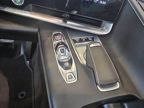 Used 2023 Chevrolet Corvette Stingray Premium Conv w/ Battery Protection Package RWD image 18