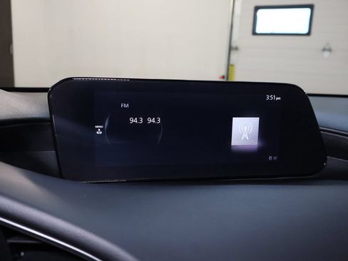 Used 2022 MAZDA MAZDA3 s FWD image 25