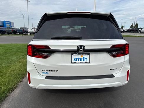 New 2026 Honda Odyssey Sport-L image 4