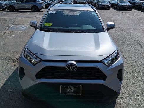 Used 2025 Toyota RAV4 XLE w/ Convenience Package AWD/4WD image 3