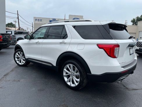 Certified 2024 Ford Explorer Platinum w/ Technology Package AWD/4WD image 7