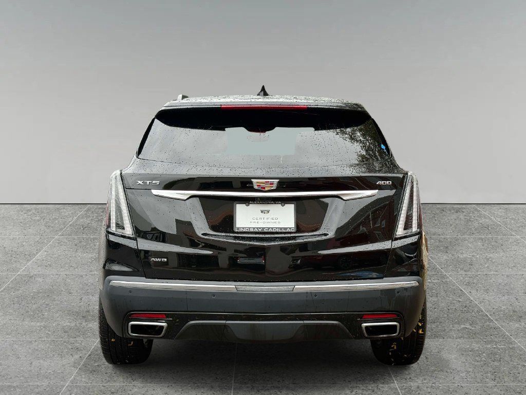 Certified 2026 Cadillac XT5 Sportv w/ LPO, Floor Liner Package AWD/4WD image 11