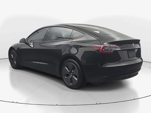 Used 2021 Tesla Model 3 Standard Range Plus RWD image 6