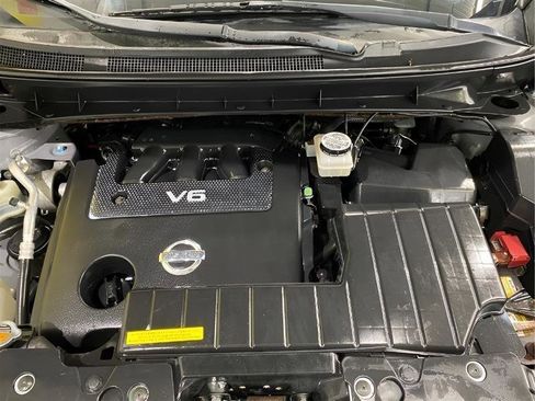 Used 2012 Nissan Murano SV AWD/4WD image 21
