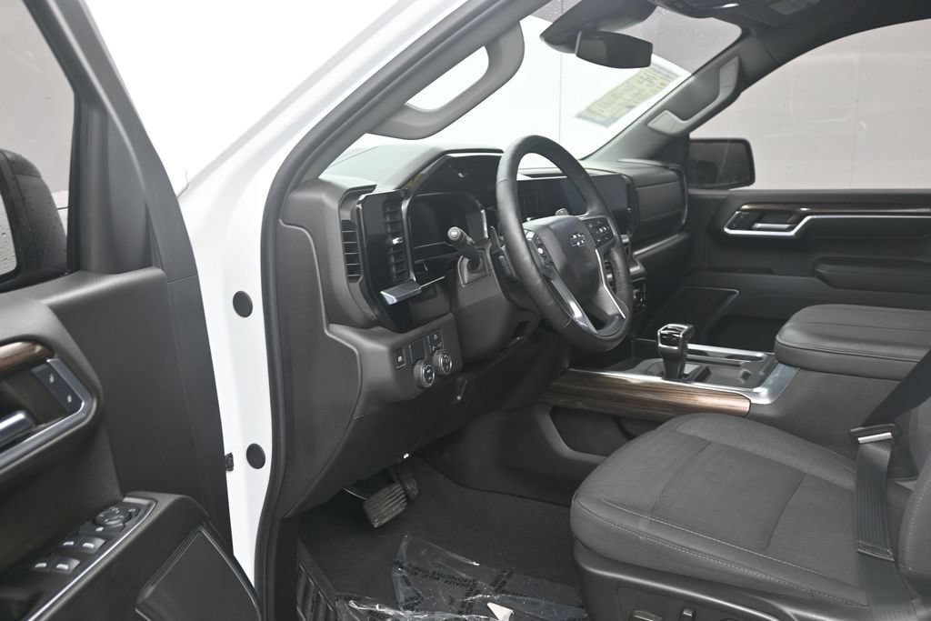 Used 2024 Chevrolet Silverado 1500 RST RWD image 10