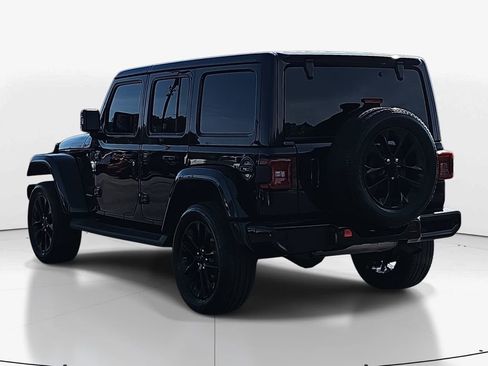 Used 2023 Jeep Wrangler Altitude image 7