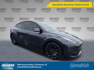 Used 2025 Tesla Model Y Performance AWD/4WD video 1