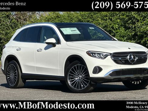 New 2026 Mercedes-Benz GLC 300 4MATIC image 1