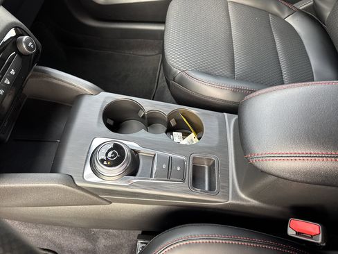 New 2026 Ford Escape ST-Line w/ Tech Pack #1 image 33