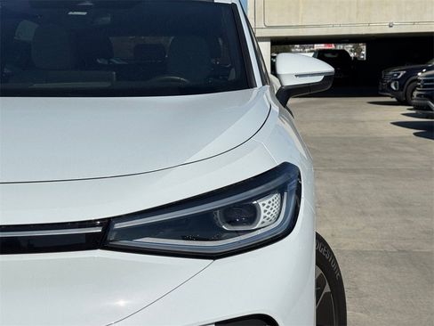 Used 2022 Volkswagen ID.4 Pro S image 3