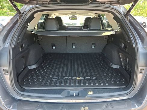Certified 2023 Subaru Outback Limited AWD/4WD image 32
