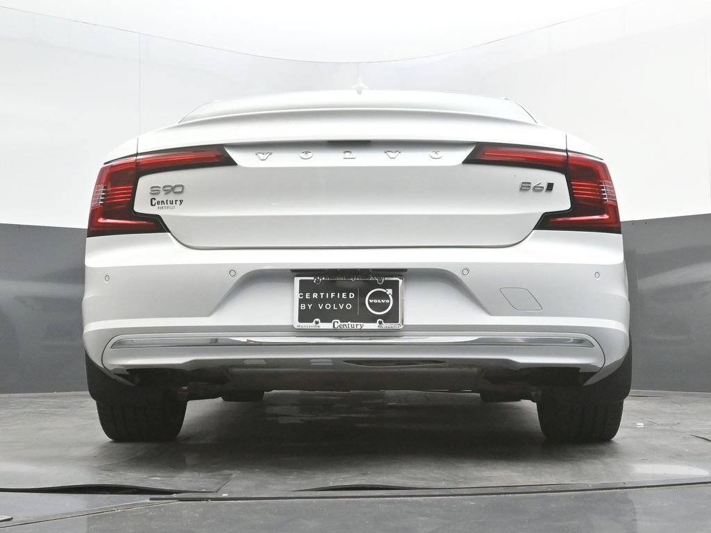 Certified 2022 Volvo S90 B6 Inscription w/ Advanced Package AWD/4WD image 32